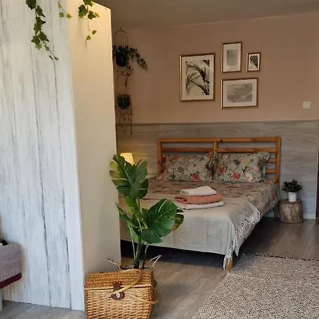 Wakacyjne Topos One Apartamento *